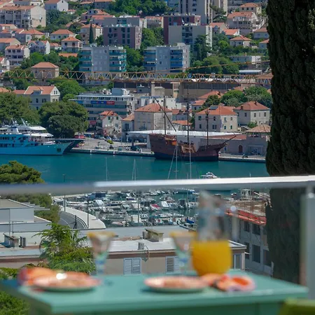 Harmonia Lägenhet *